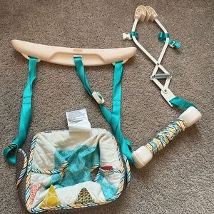 Infantino baby jumper